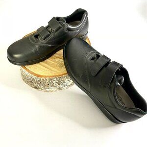 SAS Me Too Black Sneaker Walking Shoe Tri Pad Comfort USA Hook & Loop Sz9.5